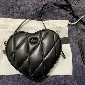 MINT CONDITION Coach heart-shaped crossbody bag